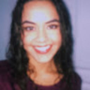 Meet your Posher, Anahi